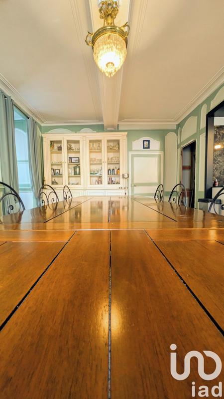 Maison de ville - 280 m² - 10 pièces