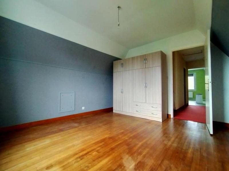 Chaumière - 178 m² - 7 pièces