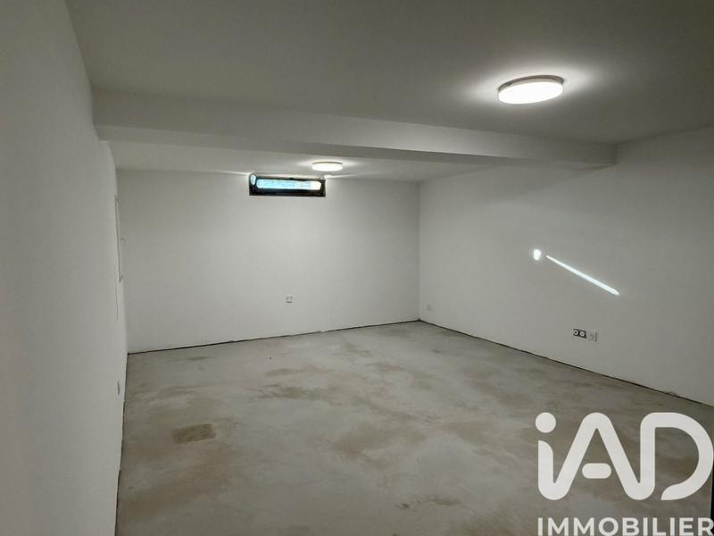 Maison - 198 m² - 5 pièces