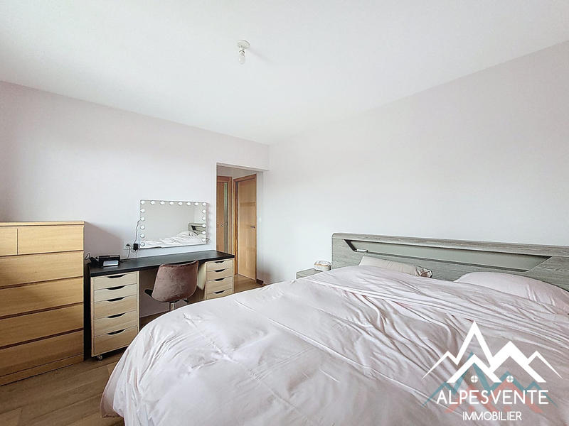 Villa - 105 m² - 4 pièces