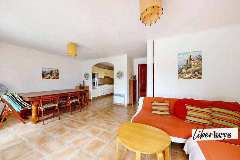 Maison - 91 m² - 4 pièces