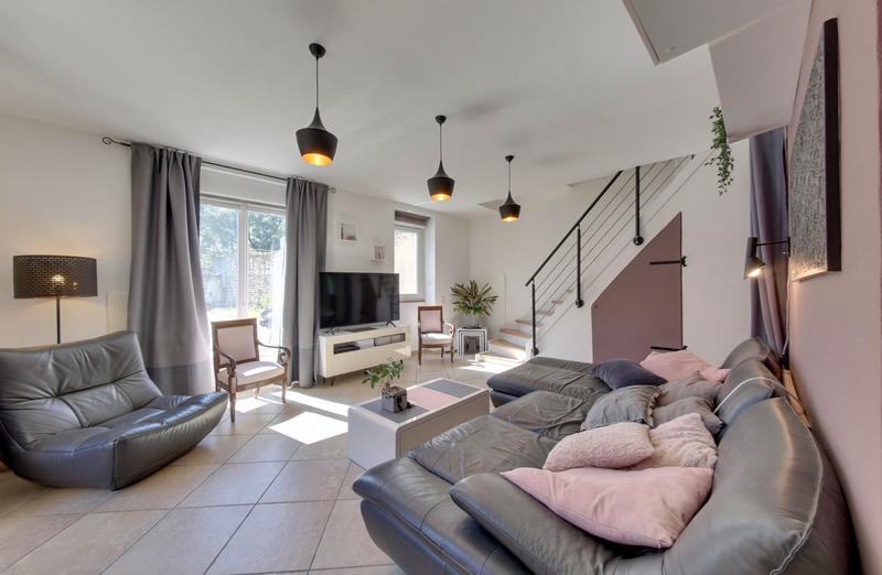 Maison traditionnelle - 133 m² - 7 pièces