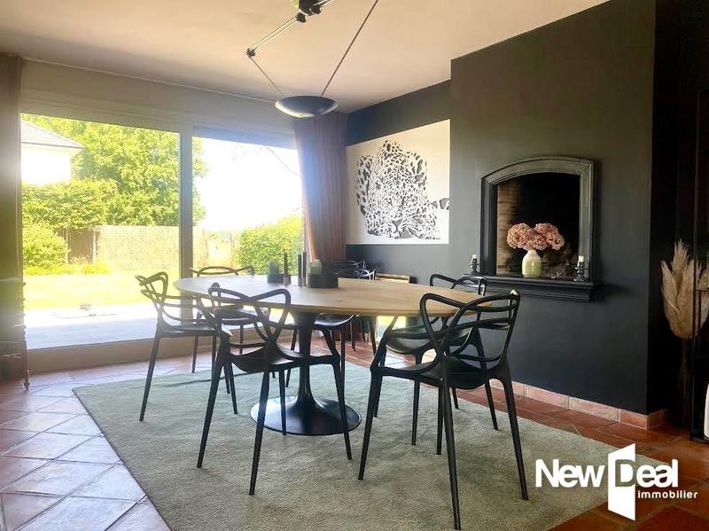 Maison d'architecte - 211 m² - 8 pièces