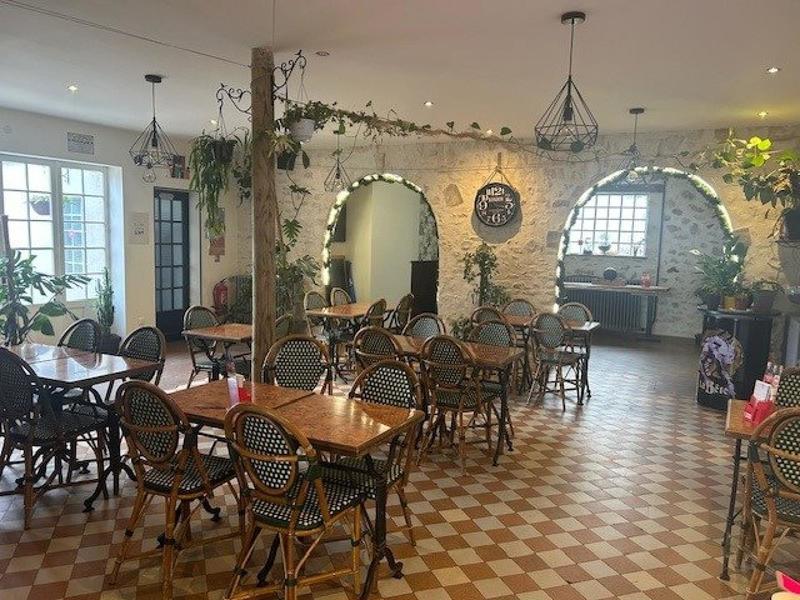 Local commercial - 250 m²