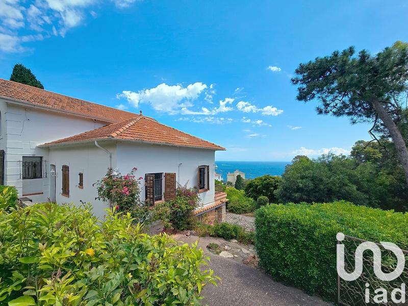 Maison - 146 m² - 7 pièces