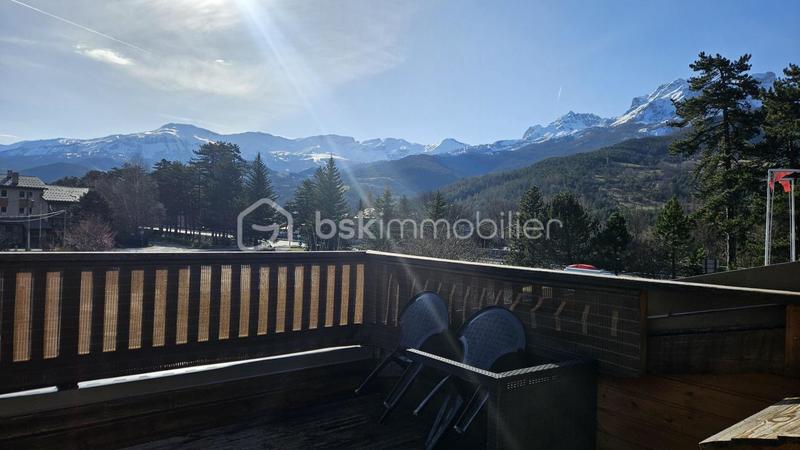 Appartement - 82 m² - 3 pièces