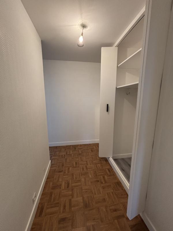 Appartement - 75 m² - 2 pièces