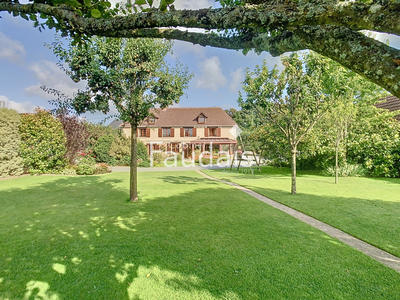 Maison de village - 159 m² - 9 pièces