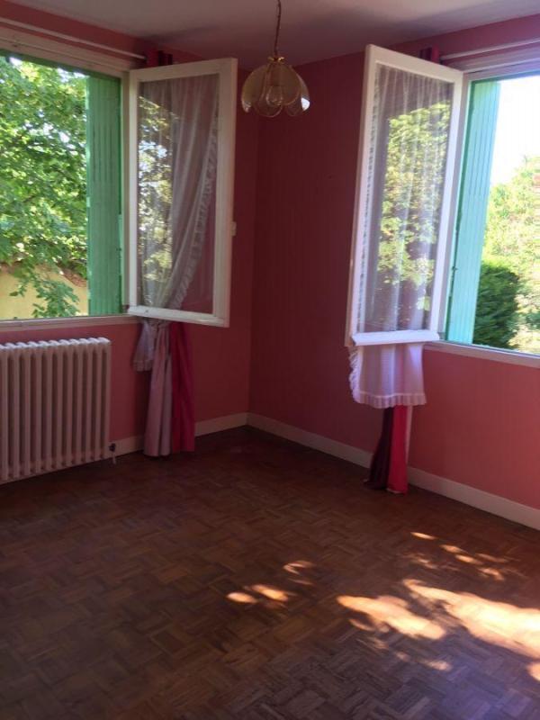 Maison - 75 m² - 5 pièces