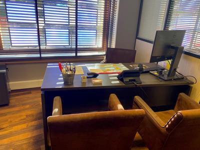 Fonds de commerce - Magasins - 77 m²