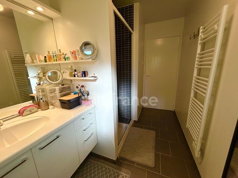 Maison - 86 m² - 5 pièces