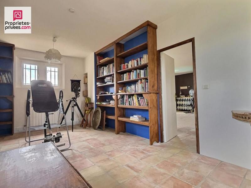 Maison - 217 m² - 7 pièces