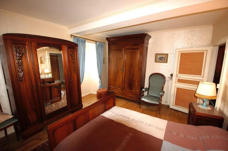 Fermette - 380 m² - 7 pièces