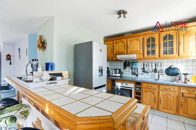 Maison - 91 m² - 4 pièces