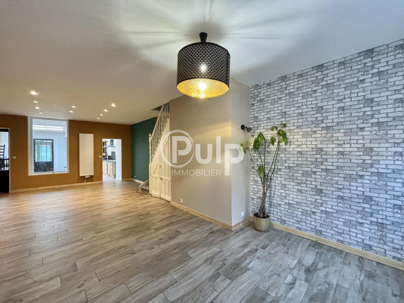 Maison - 160 m² - 6 pièces