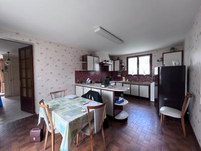 Maison - 131 m² - 7 pièces