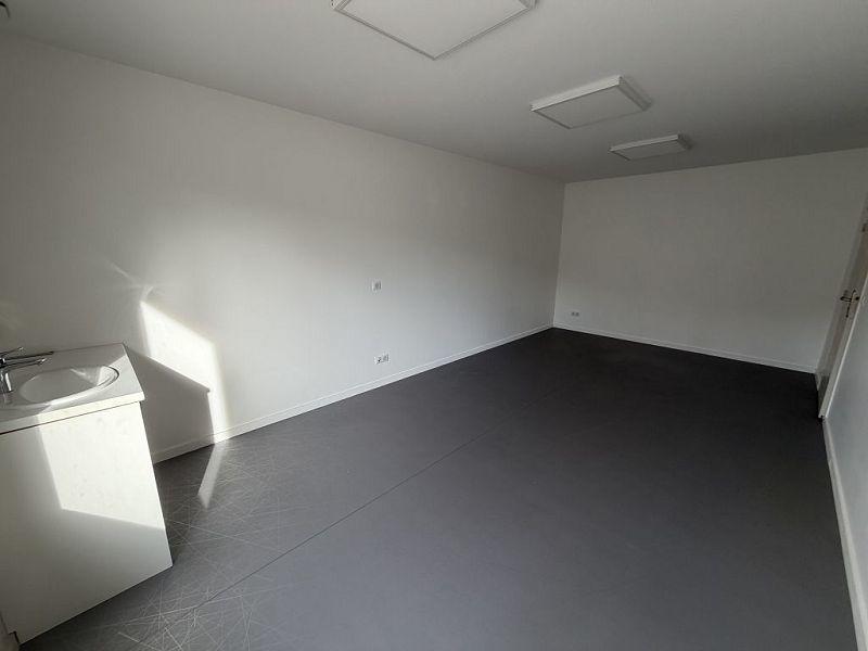 Bureau - 14 m² - 1 pièce