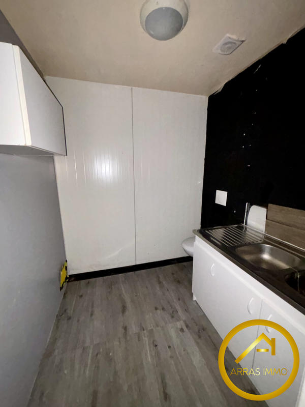 Local commercial - 300 m²