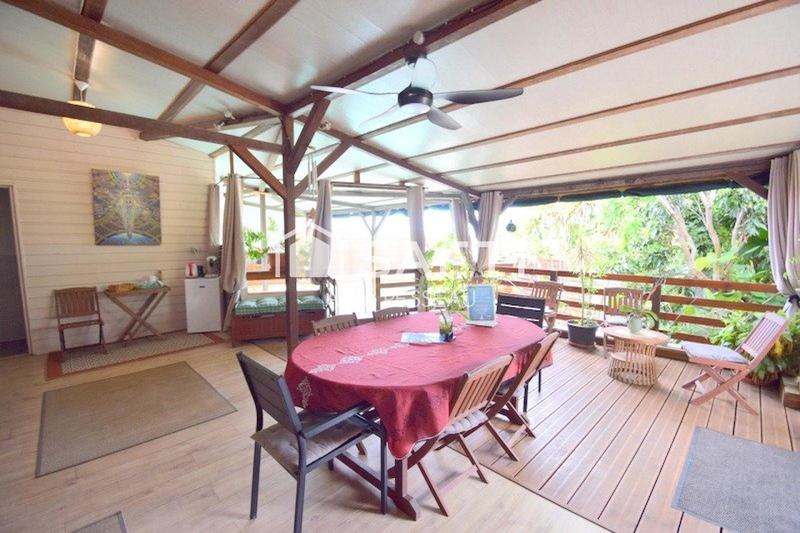 Villa - 200 m² - 10 pièces