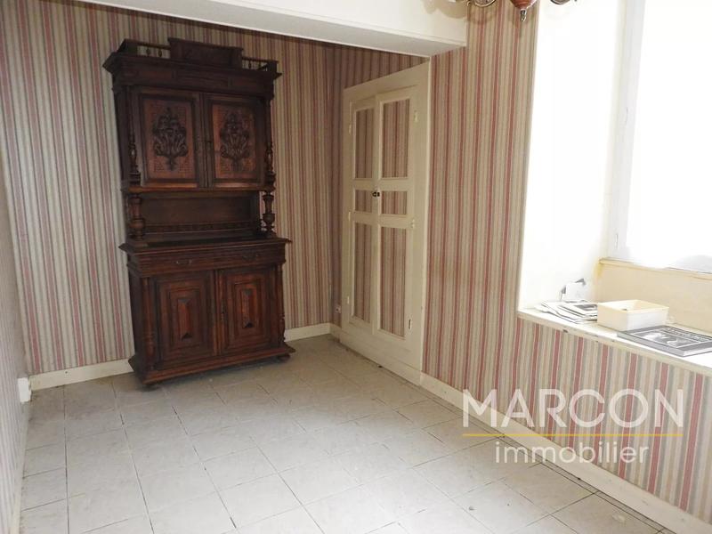 Maison - 130 m² - 7 pièces