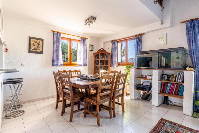 Villa - 106 m² - 4 pièces