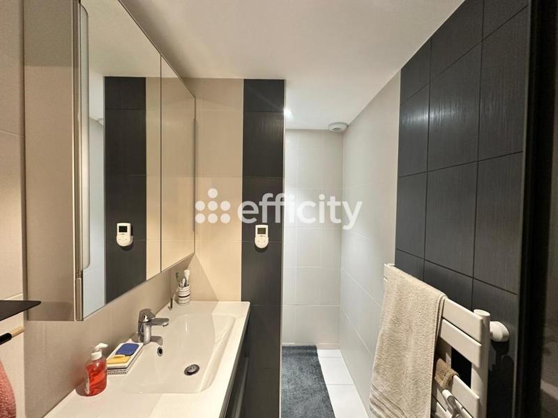 Maison - 135 m² - 8 pièces