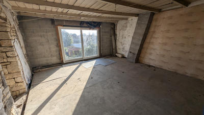 Maison - 280 m² - 6 pièces