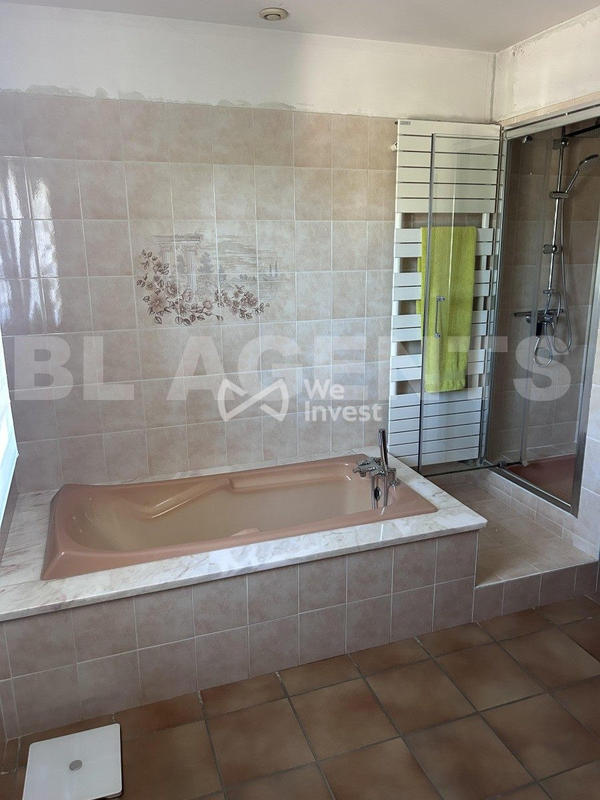 Maison - 150 m² - 5 pièces