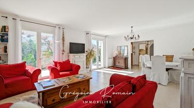 Maison - 110 m² - 4 pièces