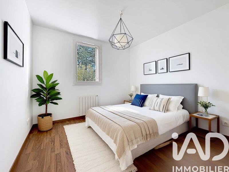 Maison de ville - 80 m² - 4 pièces