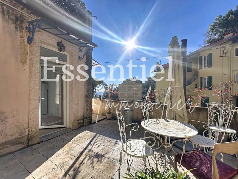 Appartement - 106 m² - 3 pièces