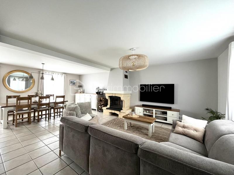 Maison - 155 m² - 6 pièces