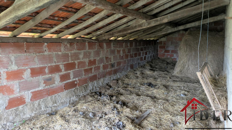 Maison - 240 m² - 9 pièces