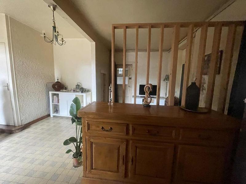 Maison - 186 m² - 7 pièces