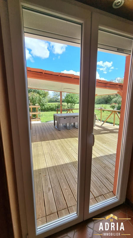 Maison - 150 m² - 8 pièces