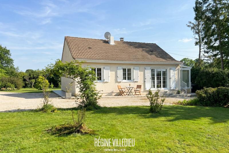 Maison traditionnelle - 85 m² - 5 pièces