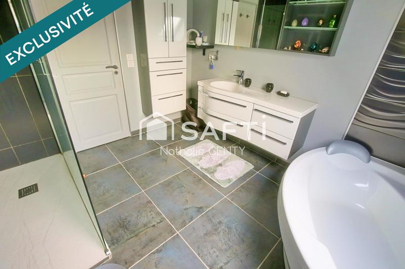 Maison - 195 m² - 9 pièces