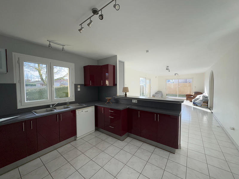 Maison - 94 m² - 4 pièces