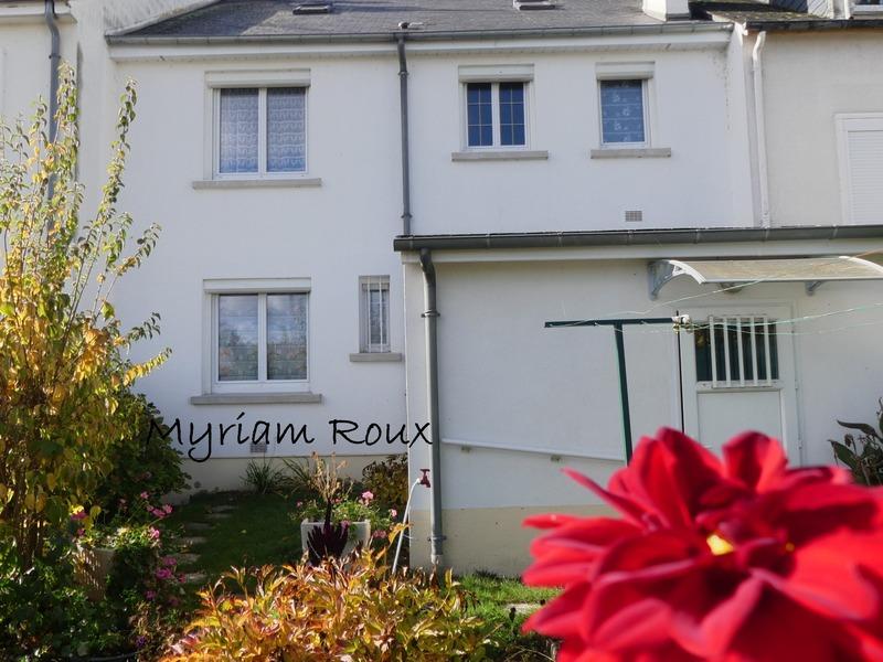 Maison - 95 m² - 4 pièces