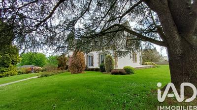 Maison - 144 m² - 6 pièces