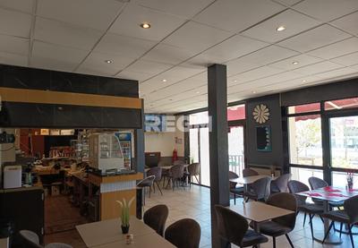 Local commercial - 645 m²