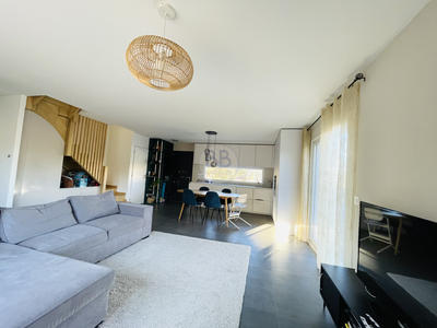 Villa - 90 m² - 4 pièces