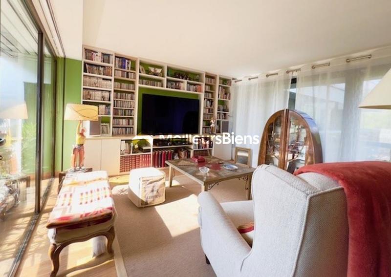 Appartement - 146 m² - 5 pièces