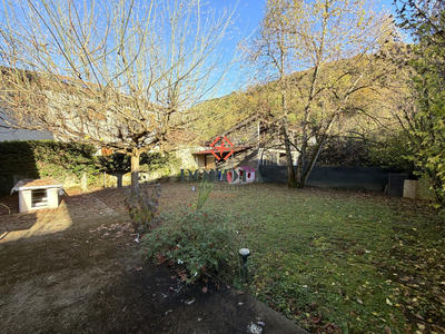 Maison - 171 m² - 7 pièces