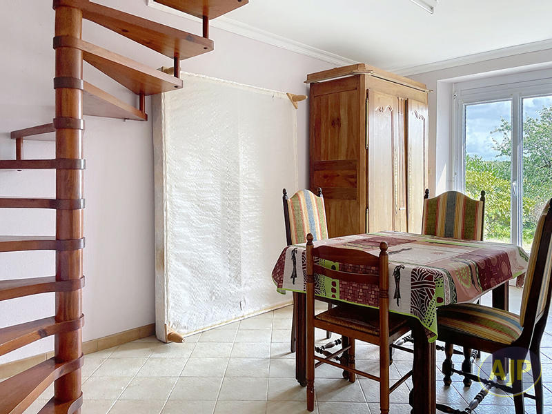 Maison - 73 m² - 5 pièces