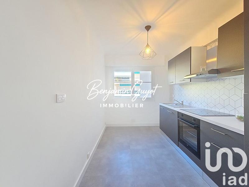 Appartement - 67 m² - 3 pièces