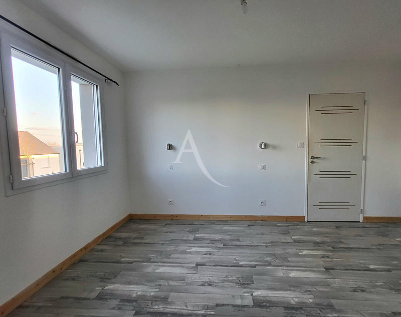 Maison - 137 m² - 6 pièces