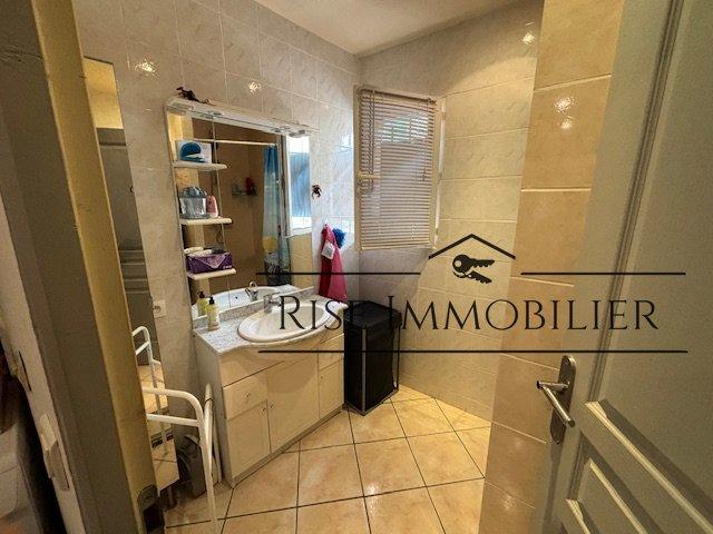 Maison de village - 122 m² - 5 pièces