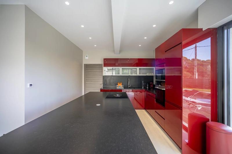 Villa - 265 m² - 7 pièces