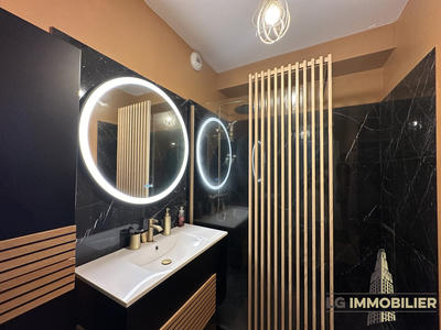 Maison - 80 m² - 3 pièces